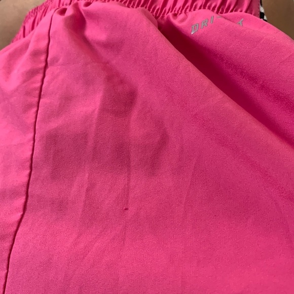 Nike Dri Fit Short Pants Size Small - Picture 14 of 15